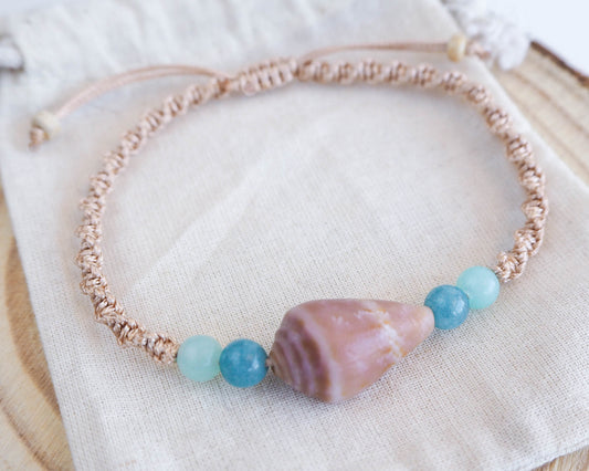 Real Cone Shell Bracelet with Jade Beads