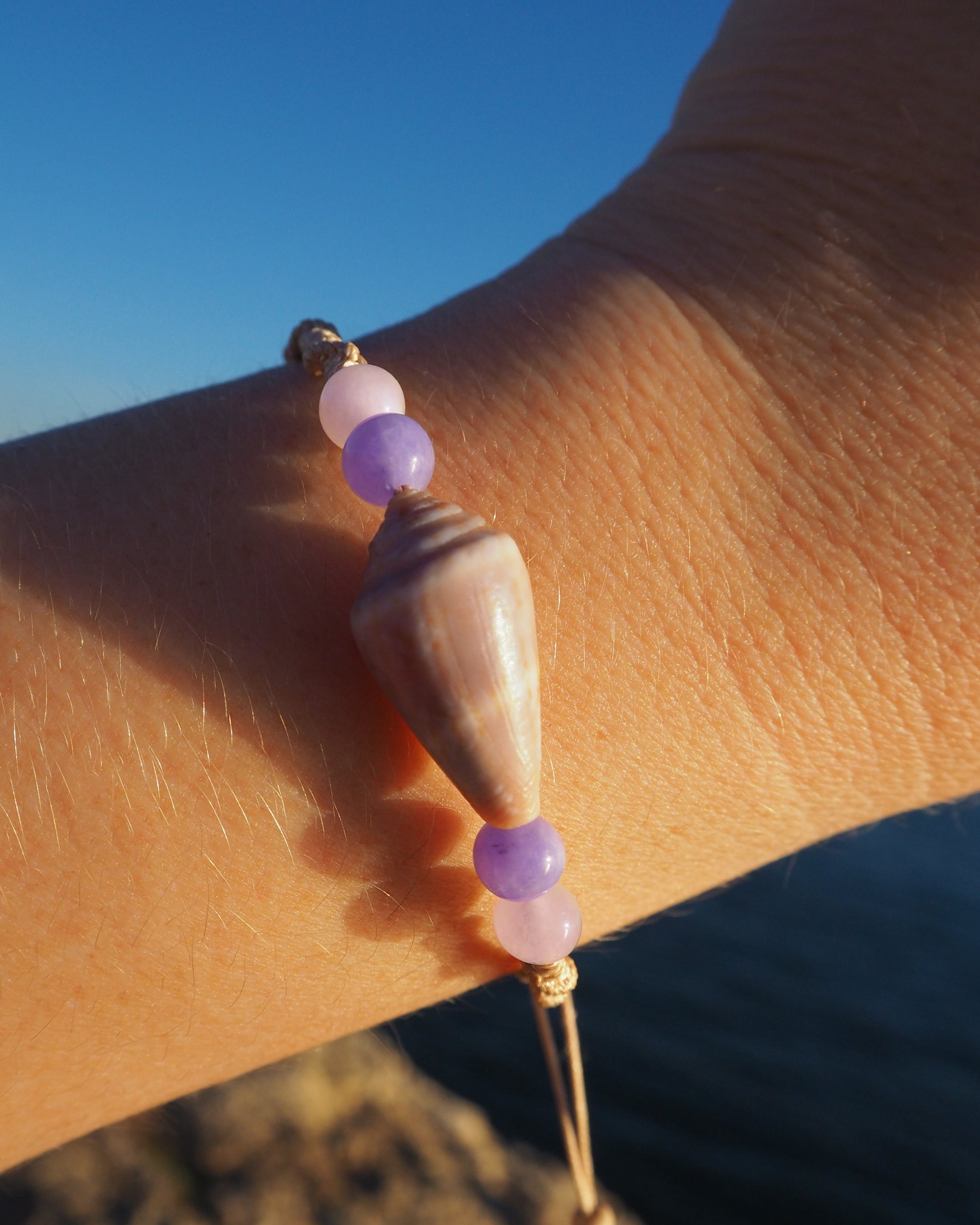 Real Cone Shell Bracelet with Gemstones, Beach Girl Jewelry, Shells from Portugal