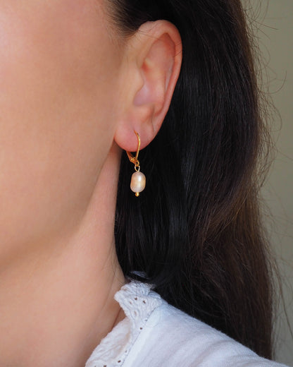 FRESHWATER PEARL EARRINGS - Gold Plated Rosé Pearl