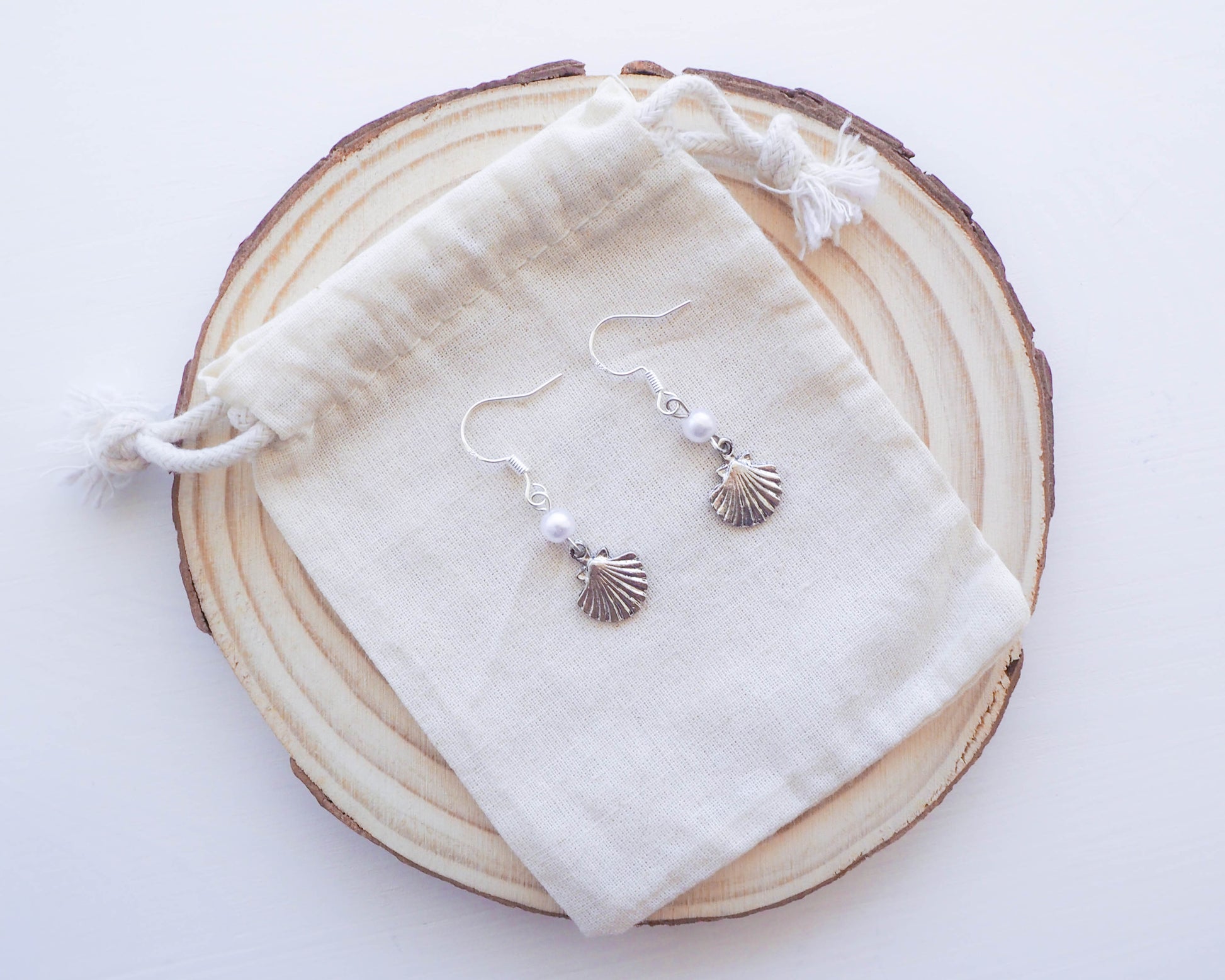 925 Silver Earrings - Coastal Charm with Pearl Beads and Seashell"