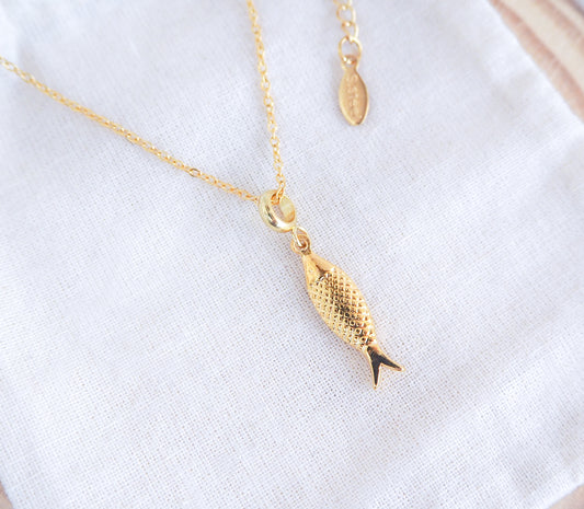 SARDINE FISH NECKLACE ~ Gold II