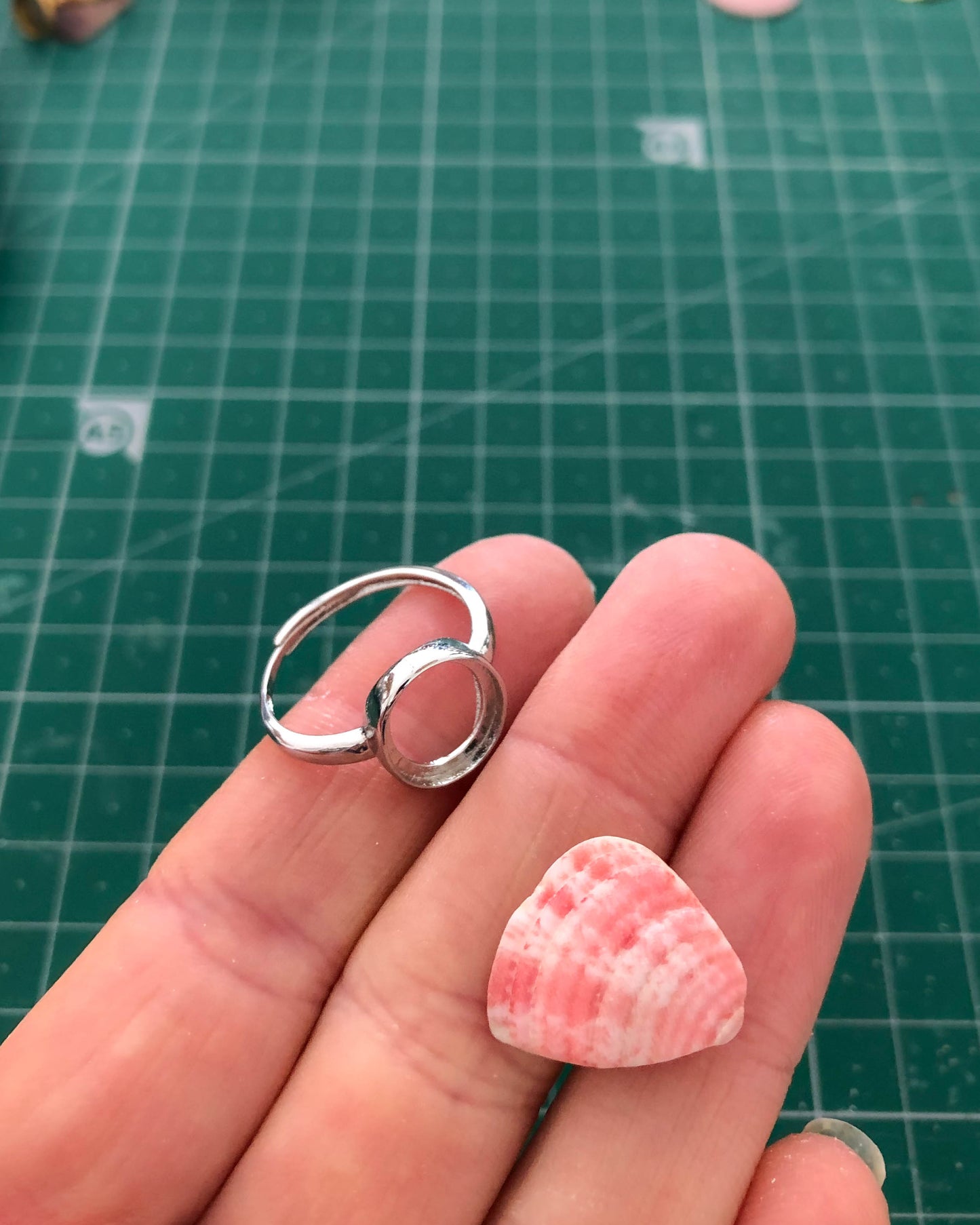 Creating a Shell Ring with Pink Banded Venus Shell
