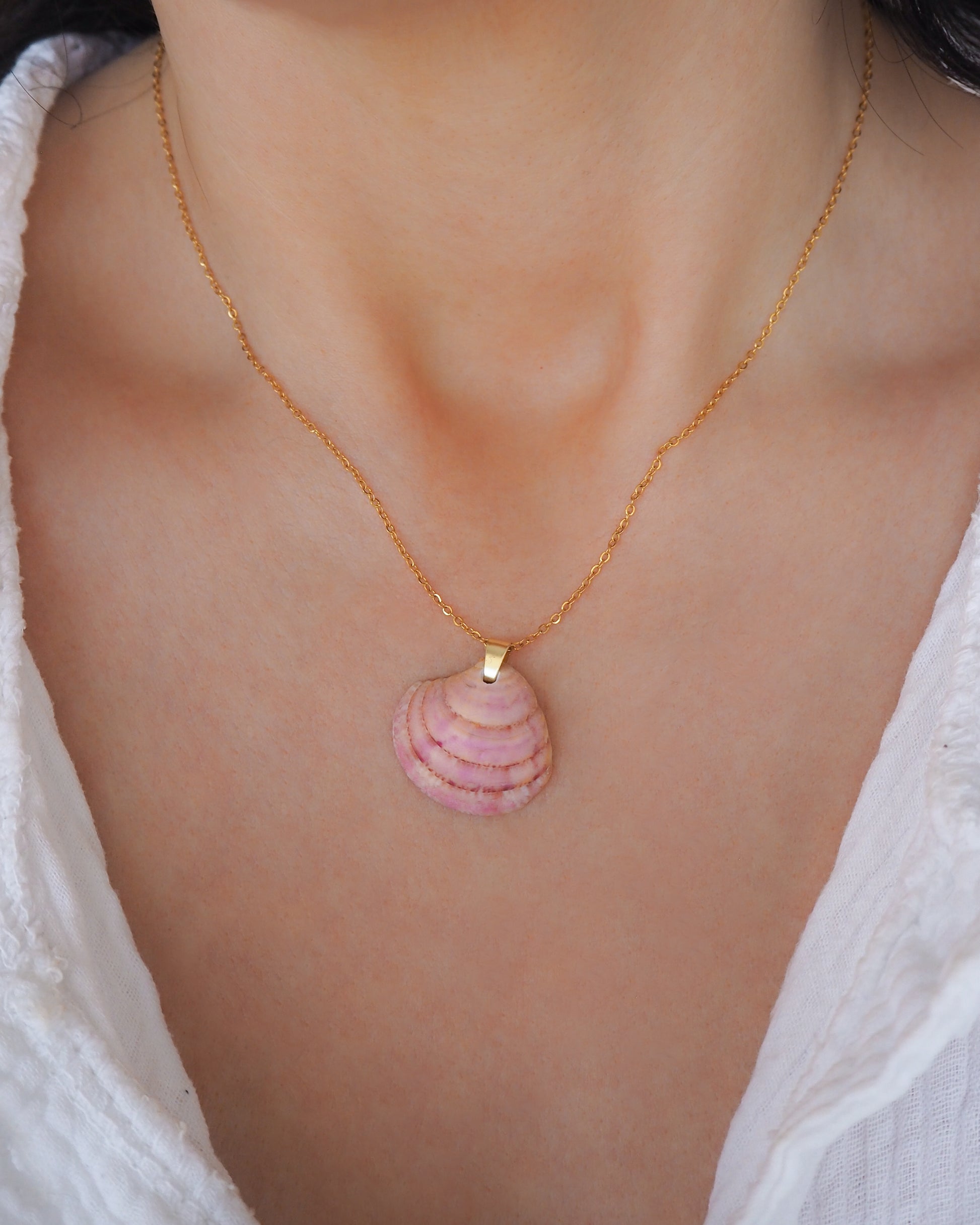 Model wearing Pink Venus Shell Gold Necklace from Portugal, Real Shell Jewelry, Sea by Lou, seabylou, Beach Girl Jewelry