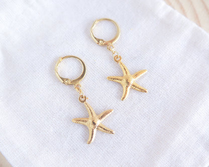 SEA STAR EARRINGS - Gold