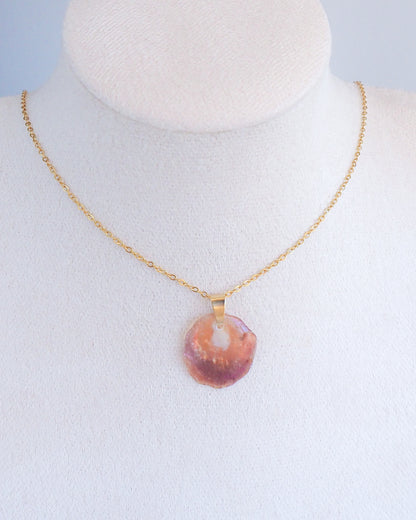 Fuchsia Jingle Shell gold necklace on model