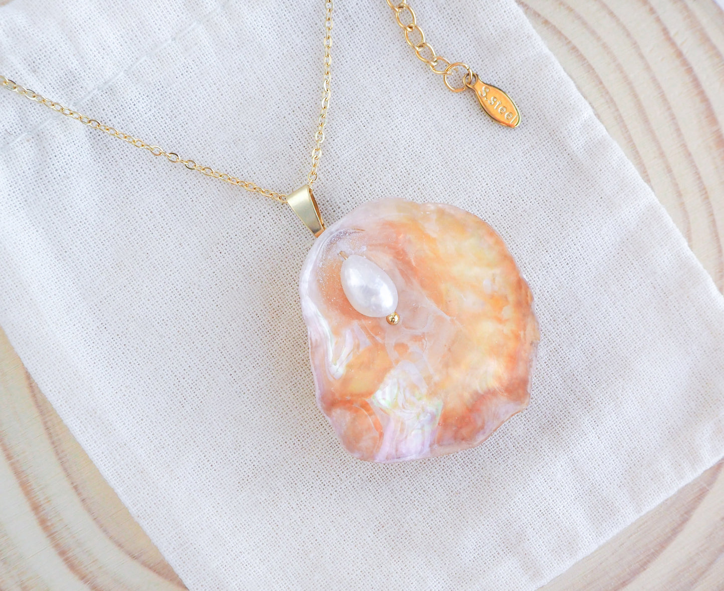 SEASHELL NECKLACE ~ Gold Pearl Rainbow Orange Jingle Shell