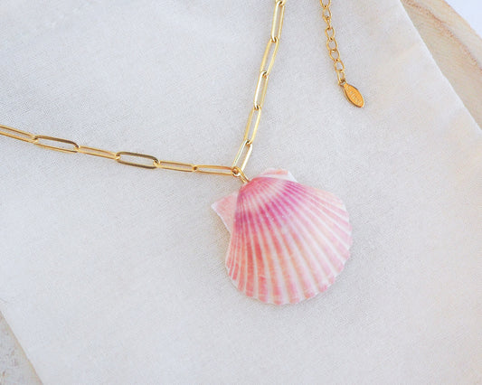 SEASHELL NECKLACE ~ Big Pink Scallop Shell