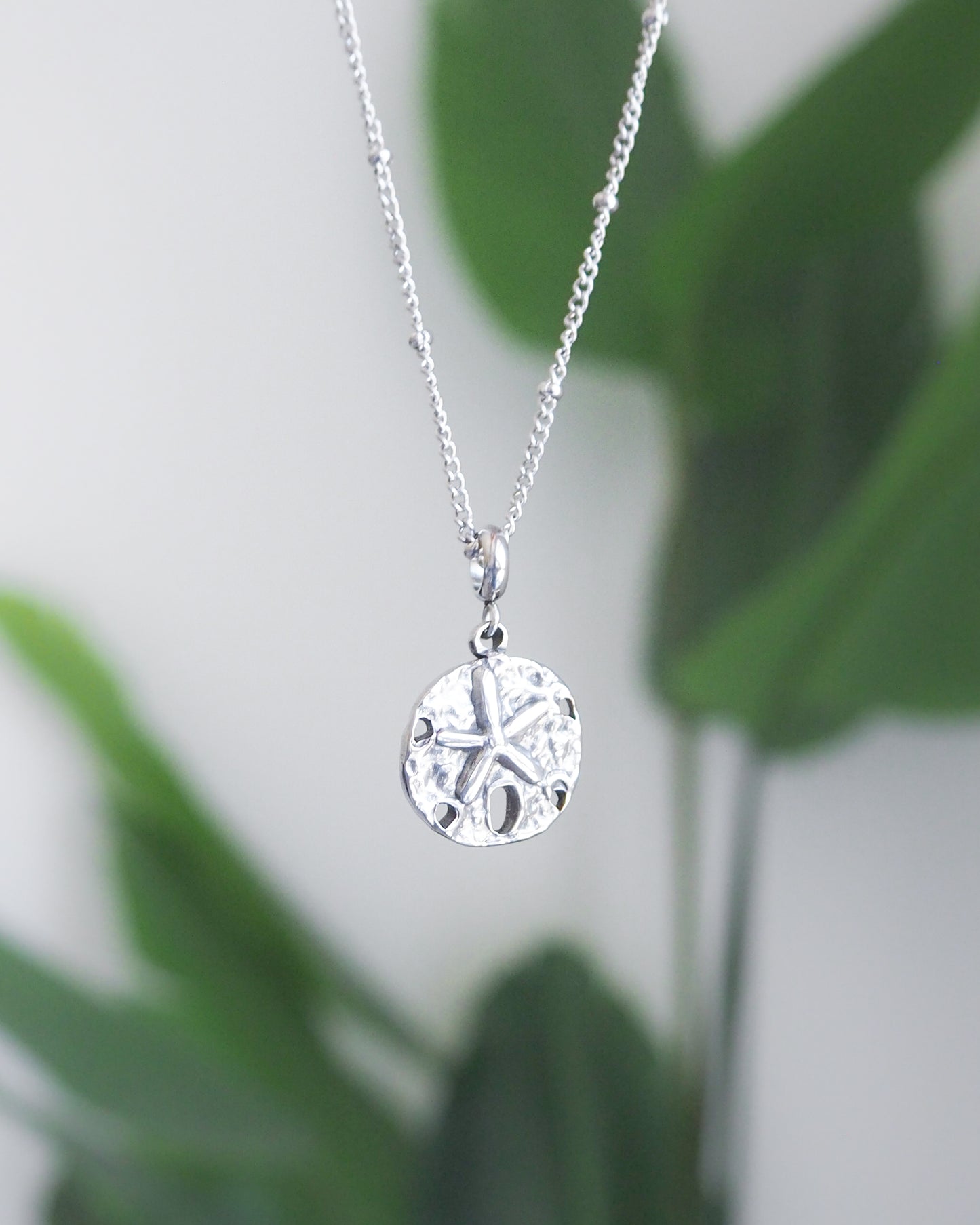 SAND DOLLAR NECKLACE ~ Silver