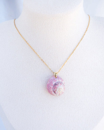 SEASHELL NECKLACE ~ Pink Magus Shell III