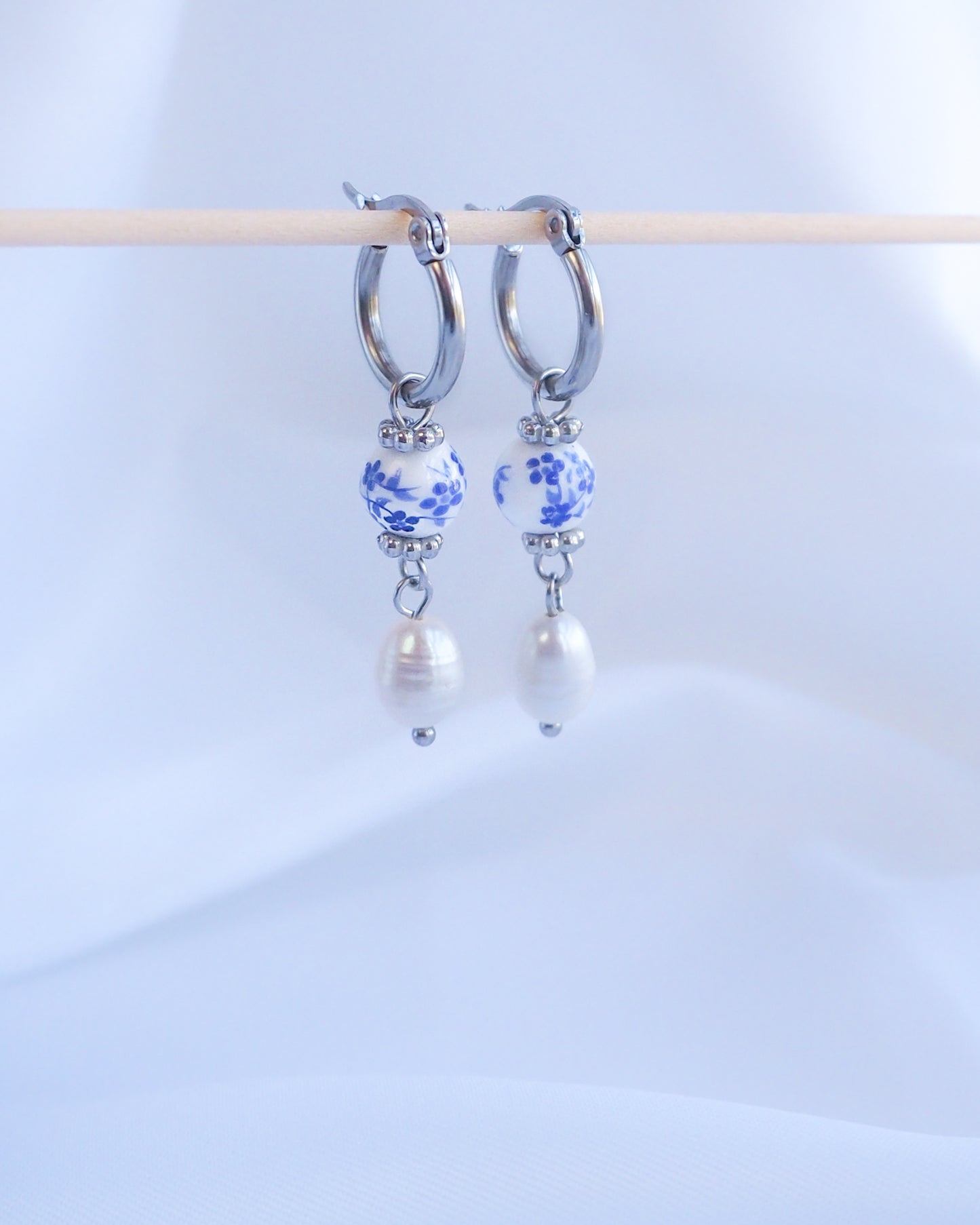 PORTUGUESE EARRINGS - Azulejo Pearl